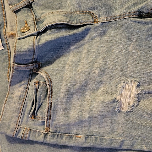 Loft Factory Destructed Skinny Jeans - Picture 3 of 11